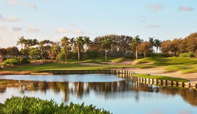 301 Captains Way 301, Jupiter, FL 33477