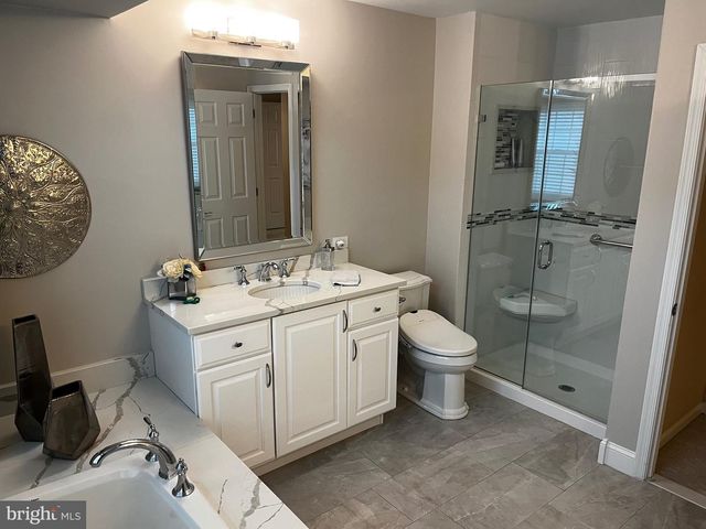 919 JAMIE CT, Blue Bell, PA 19422