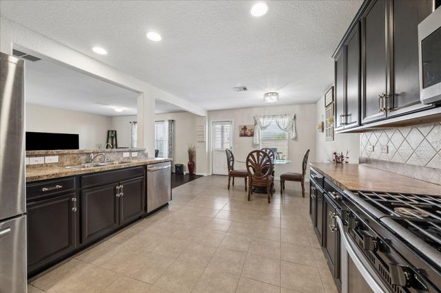 14119 Mystic Shores Lane, Houston, TX 77048