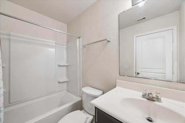 14119 Mystic Shores Lane, Houston, TX 77048