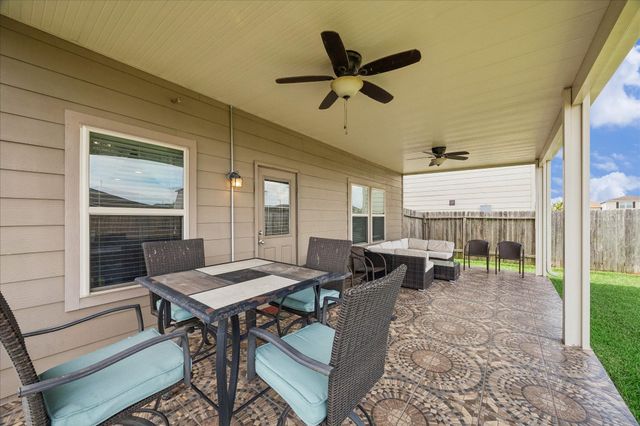 14119 Mystic Shores Lane, Houston, TX 77048