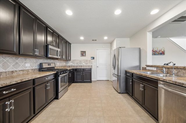 14119 Mystic Shores Lane, Houston, TX 77048