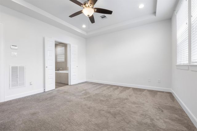 2737 Clinton Drive, Houston, TX 77020