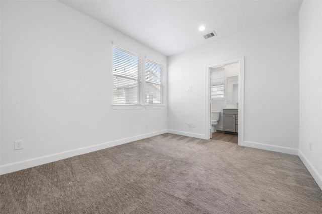2737 Clinton Drive, Houston, TX 77020