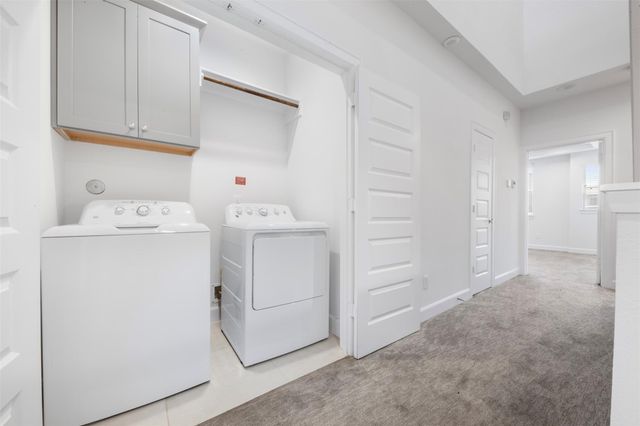 2737 Clinton Drive, Houston, TX 77020