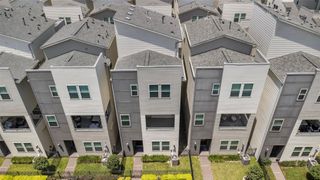 2737 Clinton Drive, Houston, TX 77020