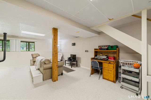 2 Whirling Dun 2, Canton, CT 06019