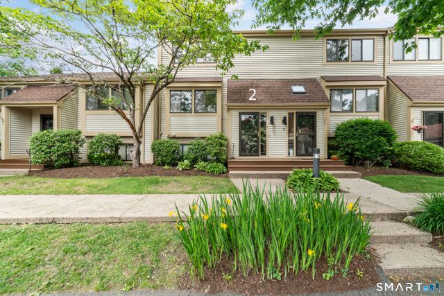 2 Whirling Dun 2, Canton, CT 06019