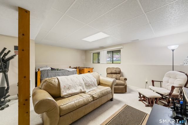 2 Whirling Dun 2, Canton, CT 06019