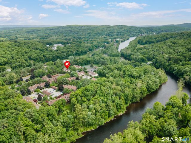 2 Whirling Dun 2, Canton, CT 06019