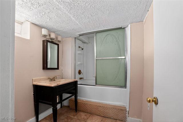 14404 Tokay Avenue, Maple Heights, OH 44137