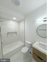 5006 MARKET ST, Philadelphia, PA 19139