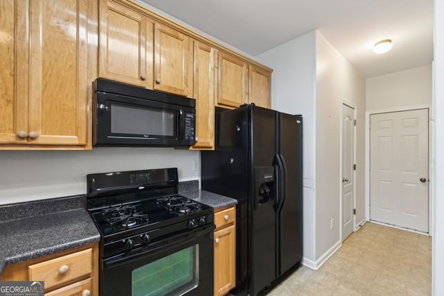 2746 Rocky Court, Atlanta, GA 30349