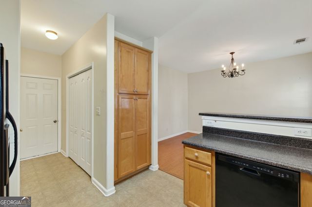 2746 Rocky Court, Atlanta, GA 30349