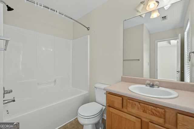 2746 Rocky Court, Atlanta, GA 30349
