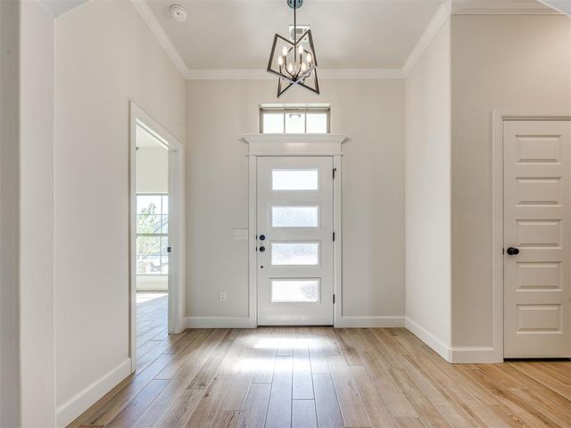 9221 SW 44th Terrace, Oklahoma City, OK 73179