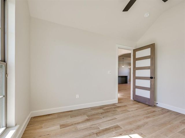 9221 SW 44th Terrace, Oklahoma City, OK 73179