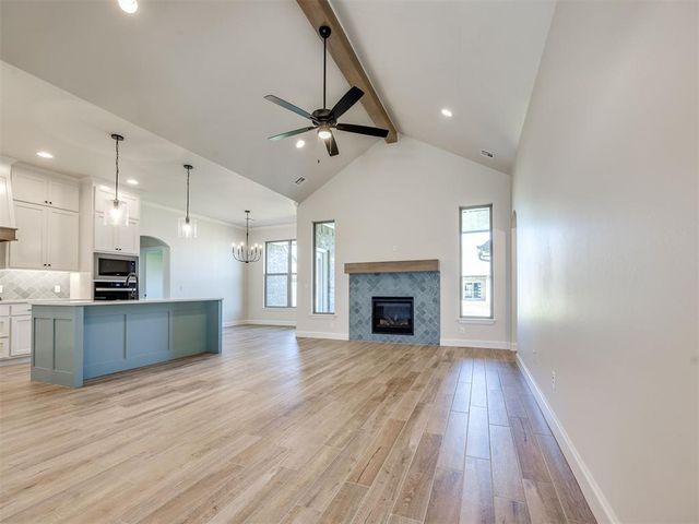 9221 SW 44th Terrace, Oklahoma City, OK 73179