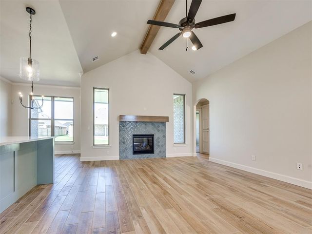 9221 SW 44th Terrace, Oklahoma City, OK 73179