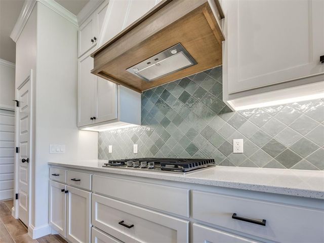 9221 SW 44th Terrace, Oklahoma City, OK 73179