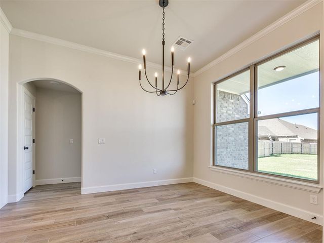 9221 SW 44th Terrace, Oklahoma City, OK 73179