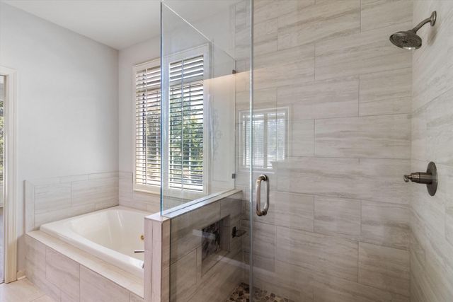 405 S Perkins Rd Apt 430, Memphis, TN 38117