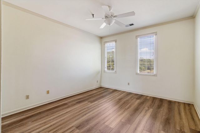 405 S Perkins Rd Apt 430, Memphis, TN 38117