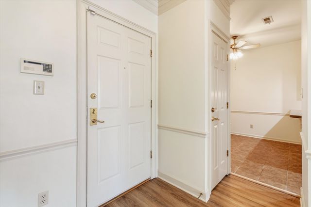 405 S Perkins Rd Apt 430, Memphis, TN 38117