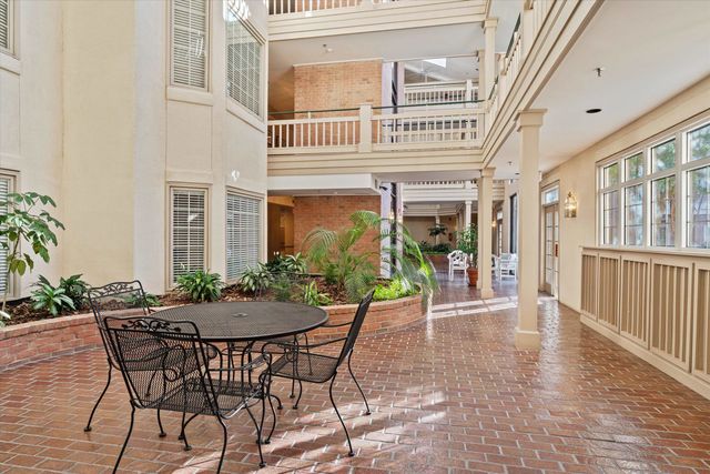 405 S Perkins Rd Apt 430, Memphis, TN 38117