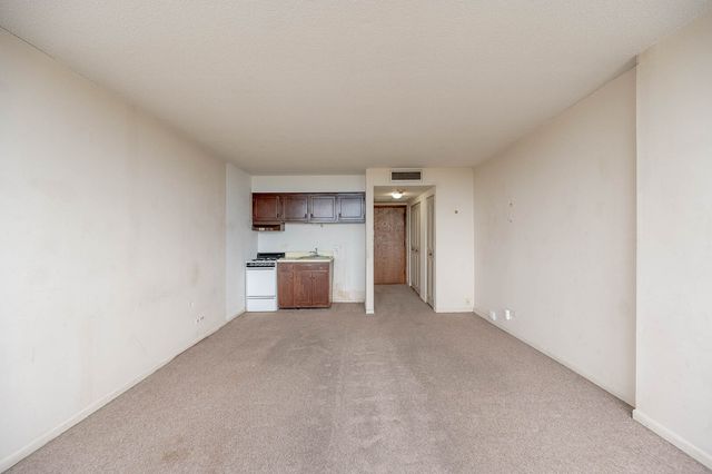 7234 W North Avenue 1005, Elmwood Park, IL 60707