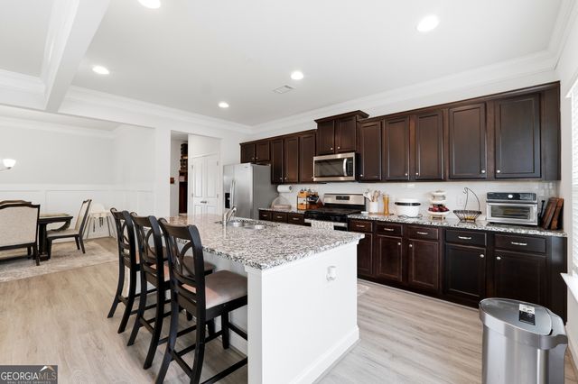 5164 Aylesbury Court, Hoschton, GA 30548