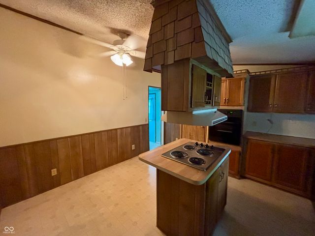 151 West Water Street, Cloverdale, IN 46120