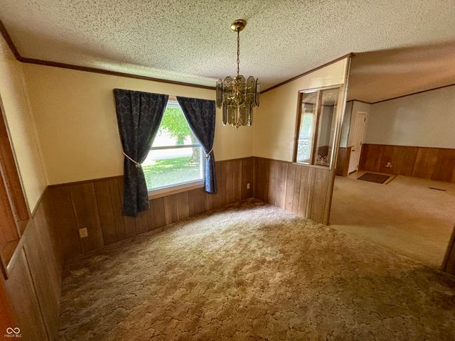 151 West Water Street, Cloverdale, IN 46120