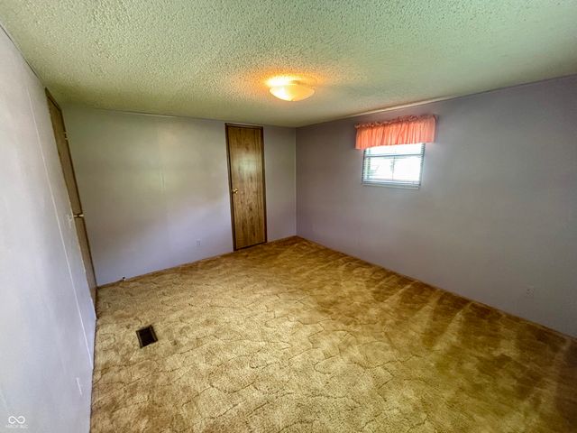 151 West Water Street, Cloverdale, IN 46120