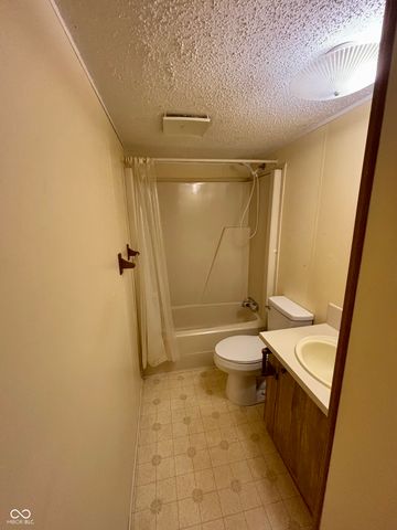 151 West Water Street, Cloverdale, IN 46120