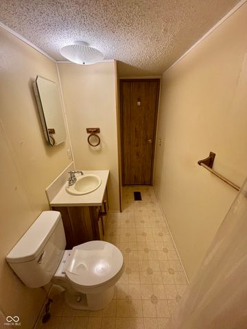151 West Water Street, Cloverdale, IN 46120