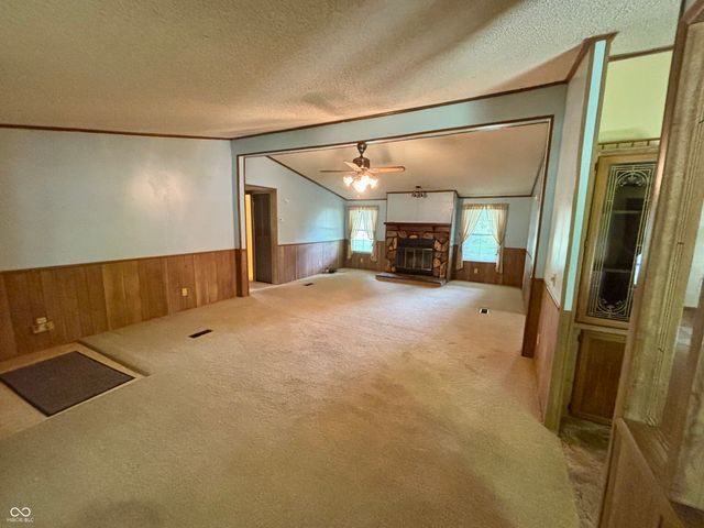 151 West Water Street, Cloverdale, IN 46120
