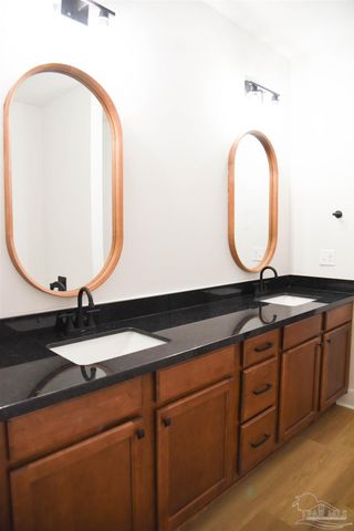 205 Charleston Dr, Pensacola, FL 32534