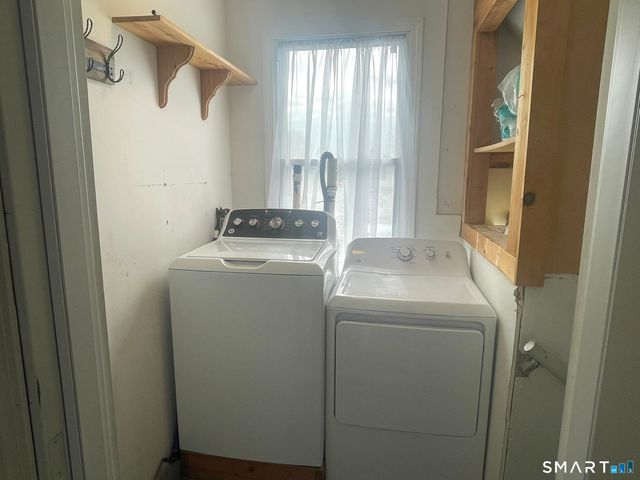 108 Concord Street 3rd Floor, Hamden, CT 06514