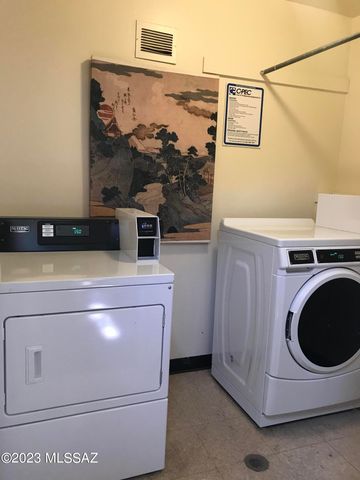 471 W Yucca Ct Unit 313, Tucson, AZ 85704