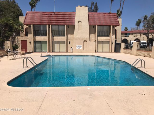 471 W Yucca Ct Unit 313, Tucson, AZ 85704