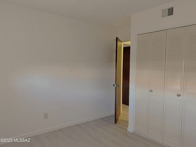471 W Yucca Ct Unit 313, Tucson, AZ 85704