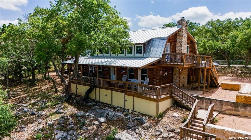 205 BRAVO RD, Canyon Lake, TX 78133