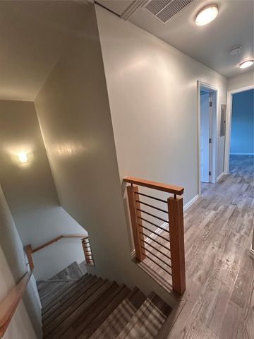 8920 Trone CIR B, Austin, TX 78758