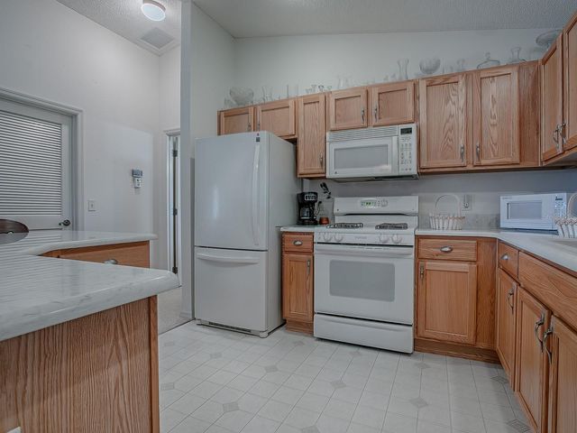 16914 SE 96TH CHAPELWOOD CIRCLE, The Villages, FL 32162