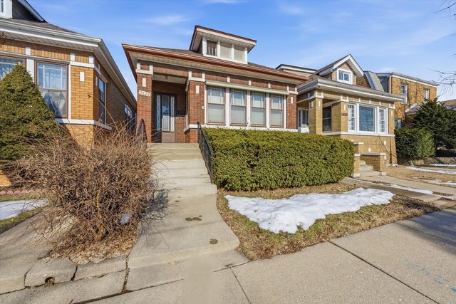 3822 W 64th Street, Chicago, IL 60629