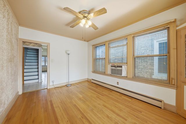 3822 W 64th Street, Chicago, IL 60629