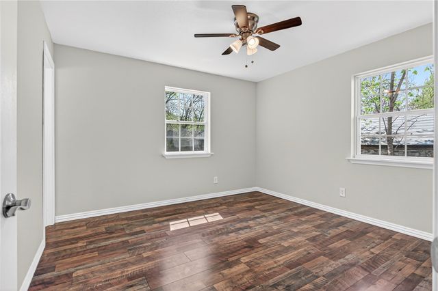 513 E Adams, Midland, AR 72945