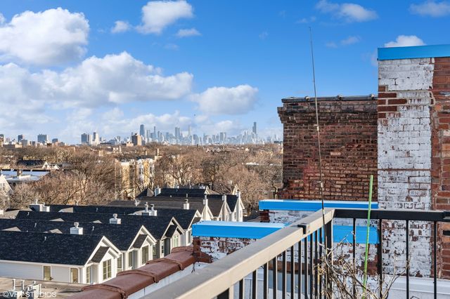 4745 N Ravenswood Avenue 308, Chicago, IL 60640