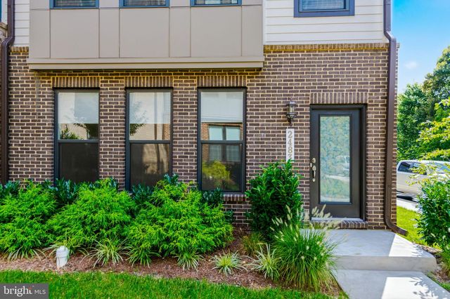 2483 LIBERTY LOOP, Herndon, VA 20171
